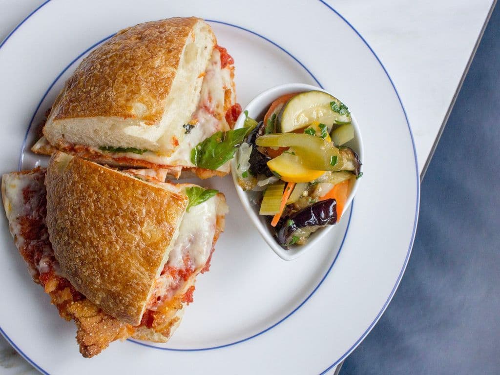 Sandwich Chicken Parmigiana