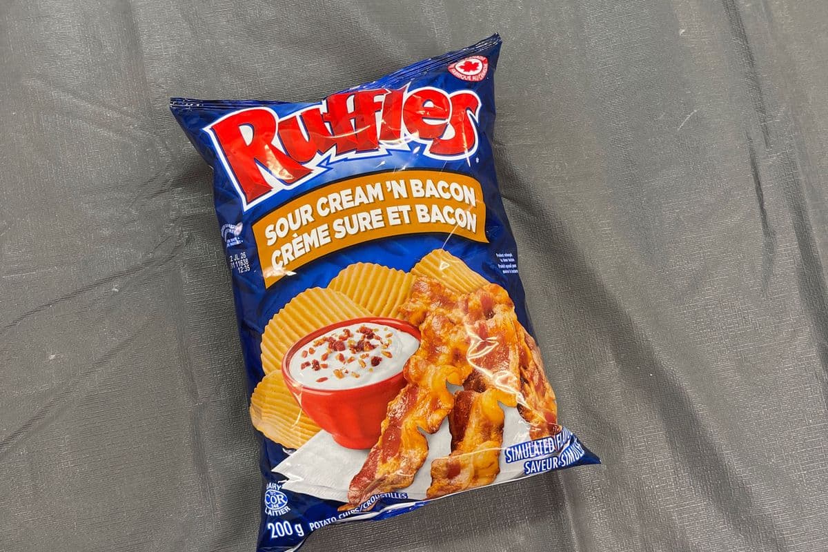 Ruffles Sour Cream and Bacon (200 gms)