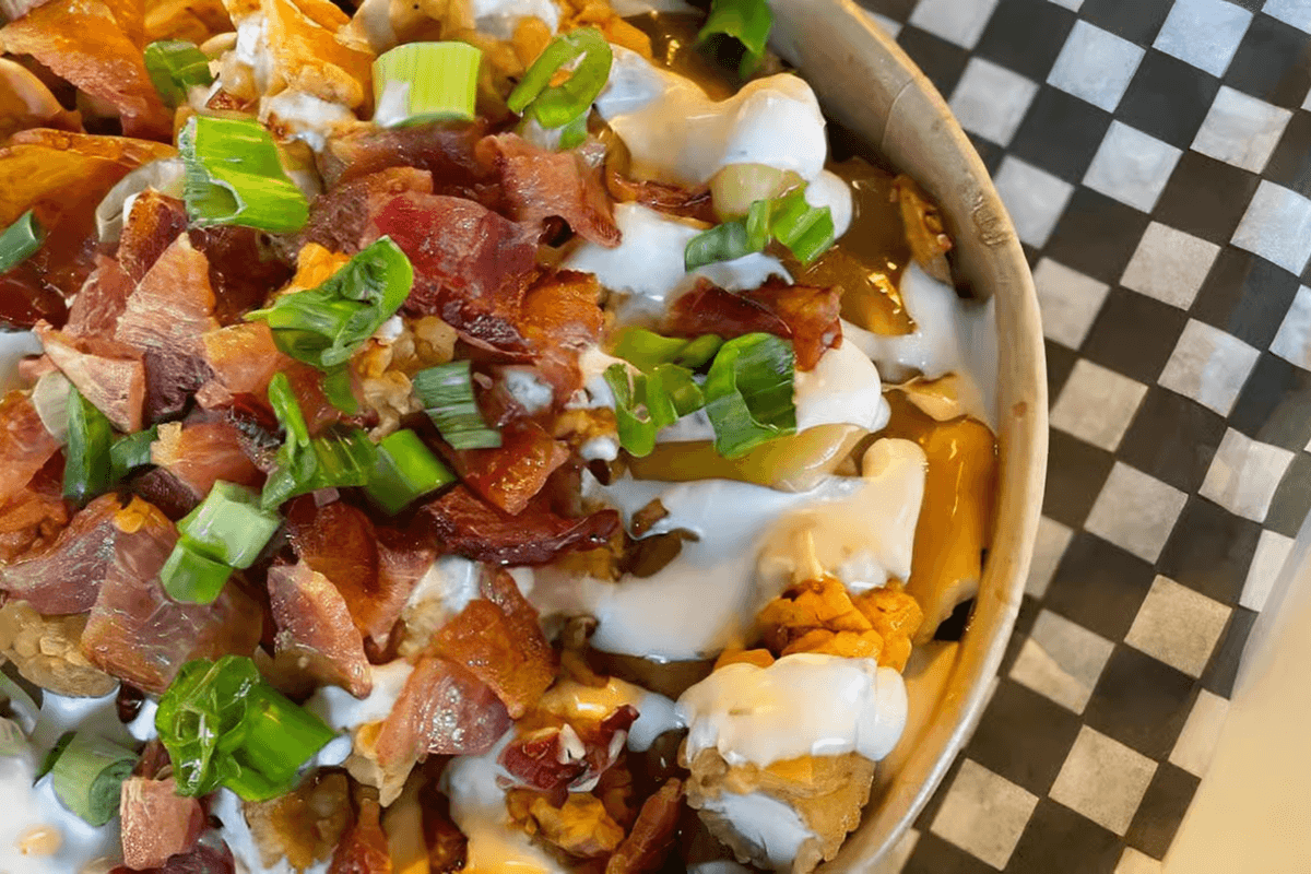 Large Chicken Bacon Ranch Poutine