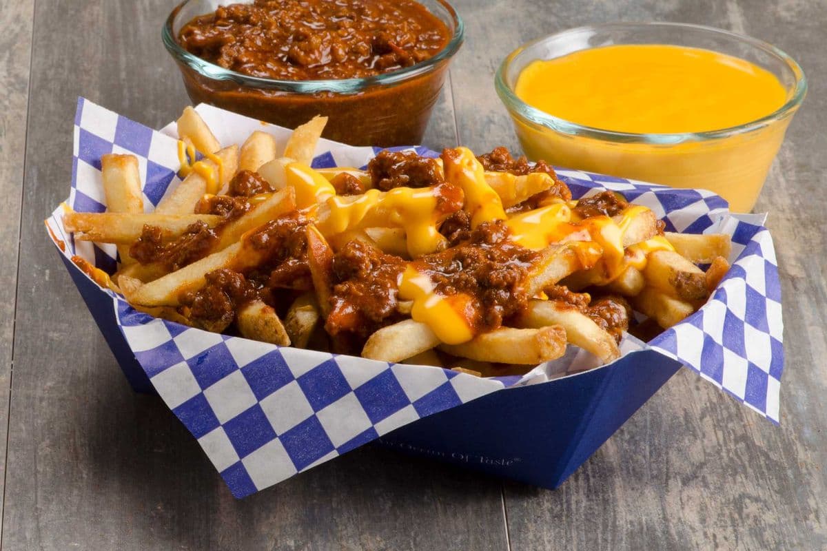 12oz Chili Cheese Fries