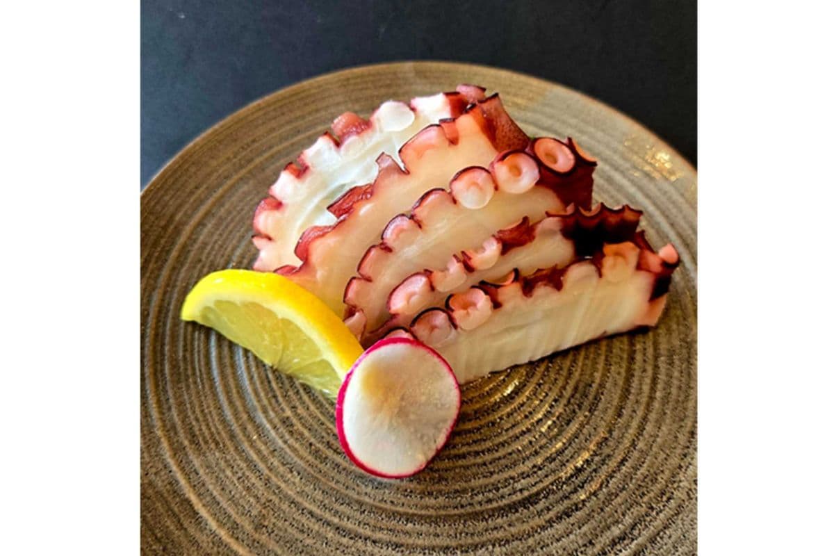 Tako Sashimi (5pcs)