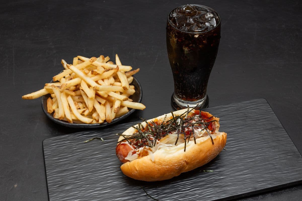 Kurobuta Terimayo Special Hot Dog Combo
