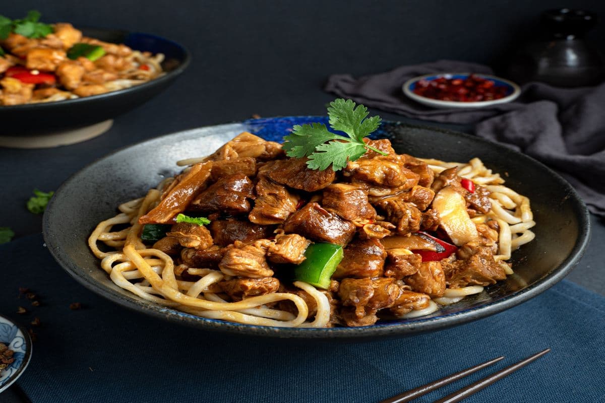 Braised Beef Brisket With Hand Pulled Noodle