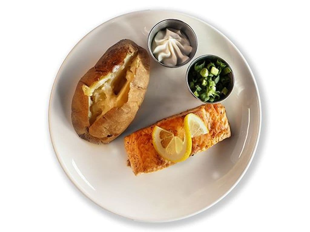 Grilled Salmon Fillet