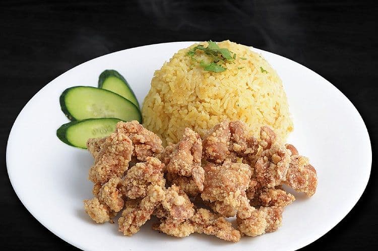 Salty Chicken Nugget w/ Rice 鹽酥雞飯