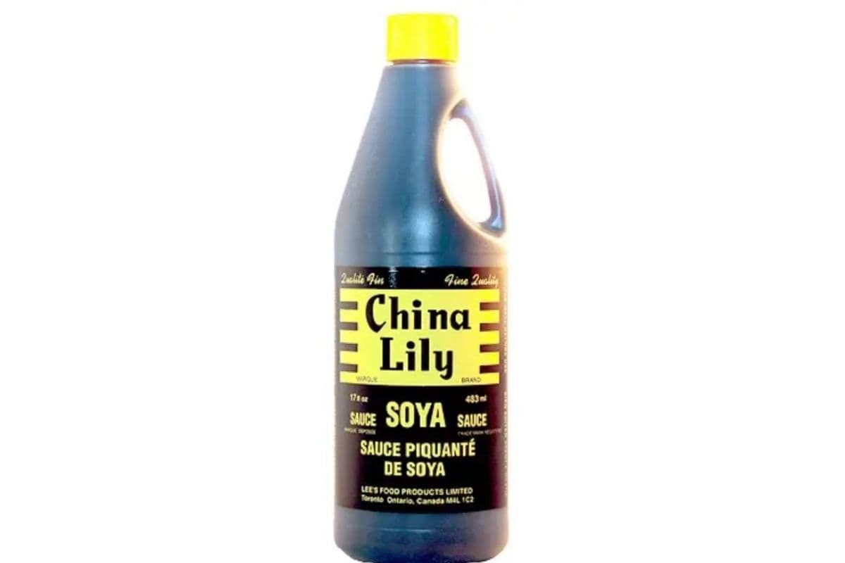 China Lily Soy Sauce (483ml)
