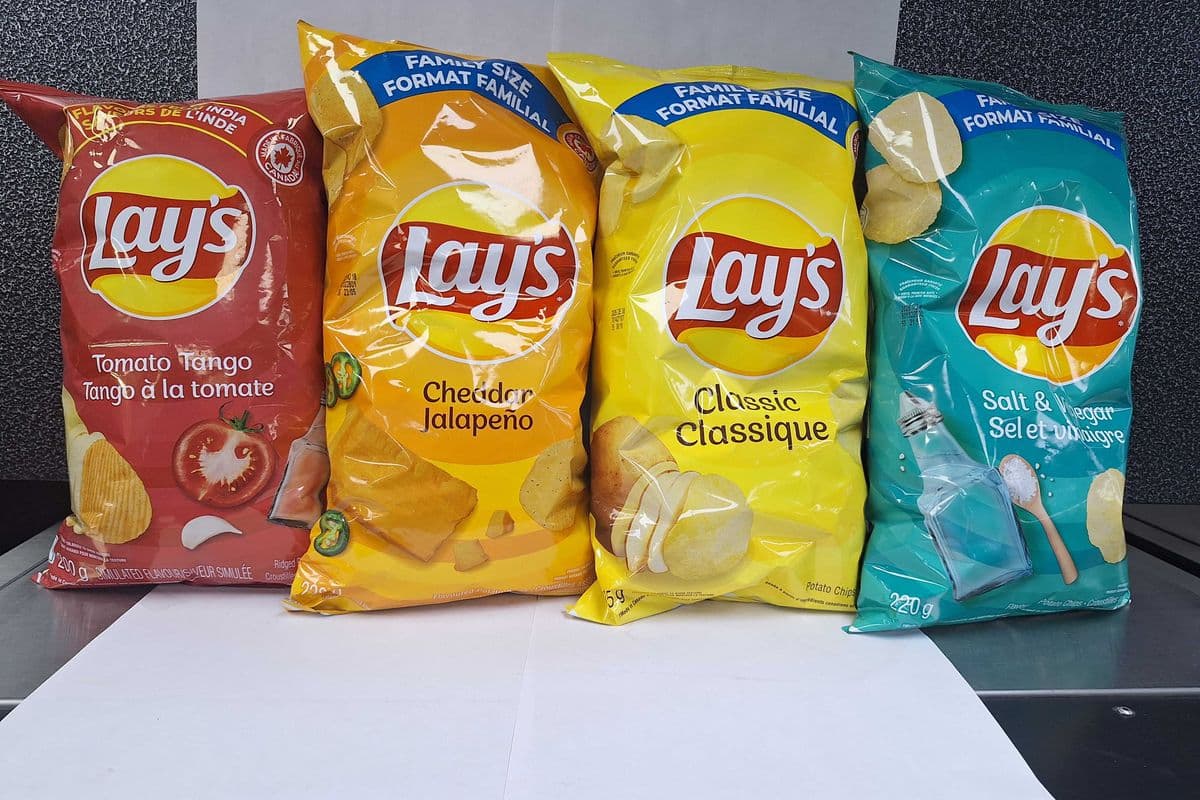 Lays Potato Chips (235 g) - $ 5.99