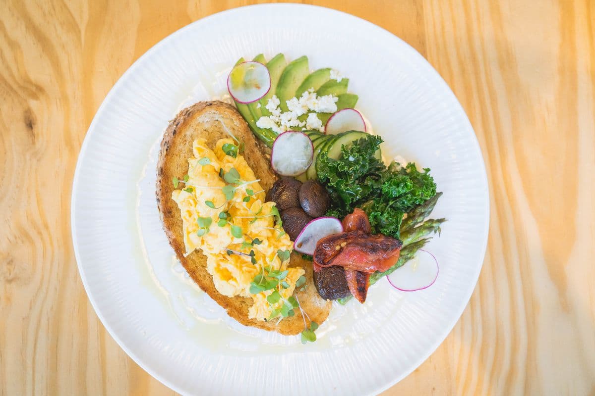 Bright Brekkie (Vegetarian)