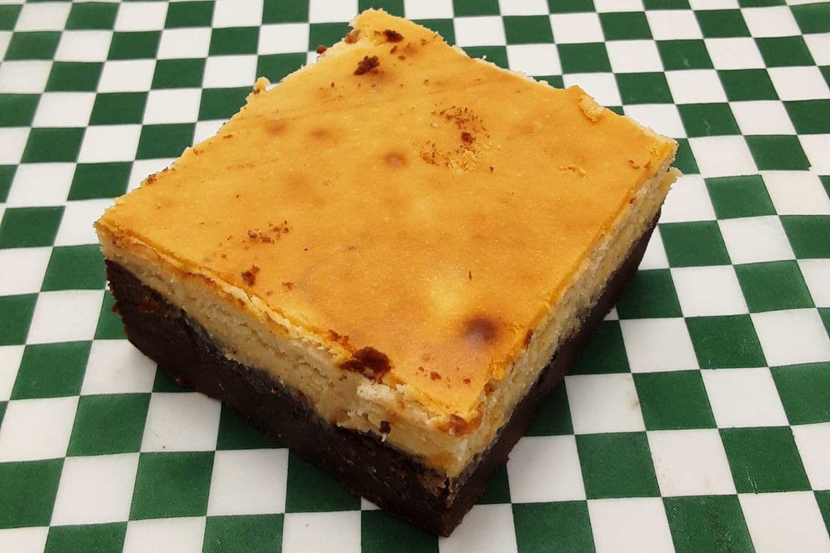 Cheesecake Brownie