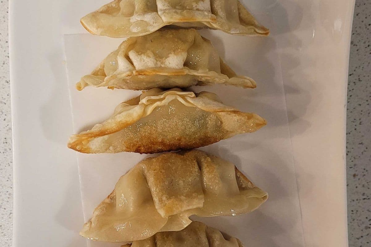 Pork Gyoza (6 pcs)