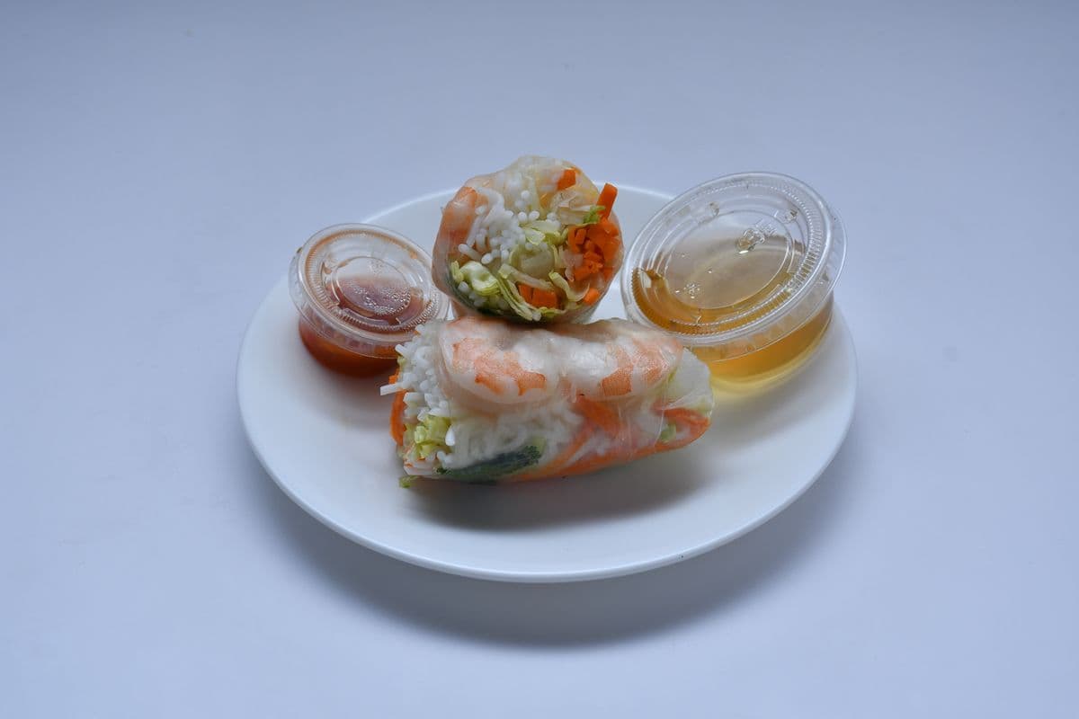 Boiled Shrimp and Pork Fresh Rice Paper Rolls