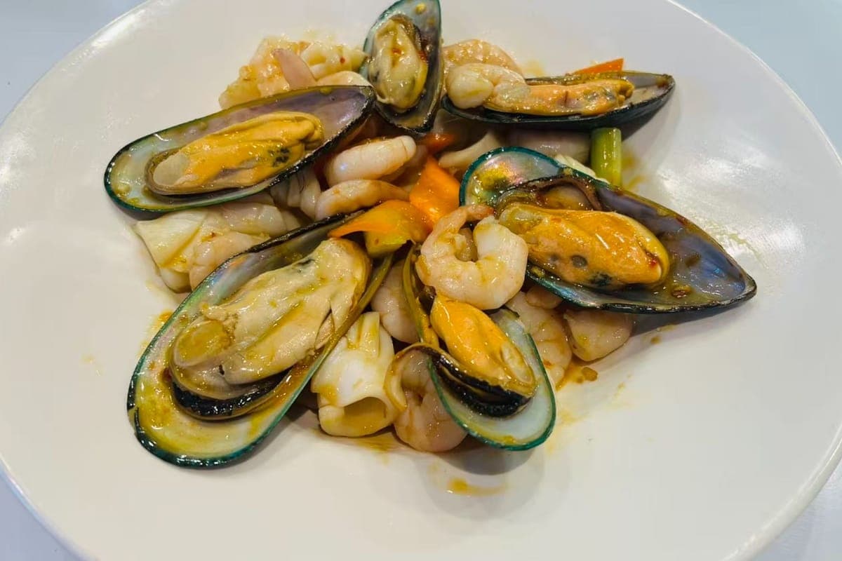 K28 Thai Curry Seafood (NEW)