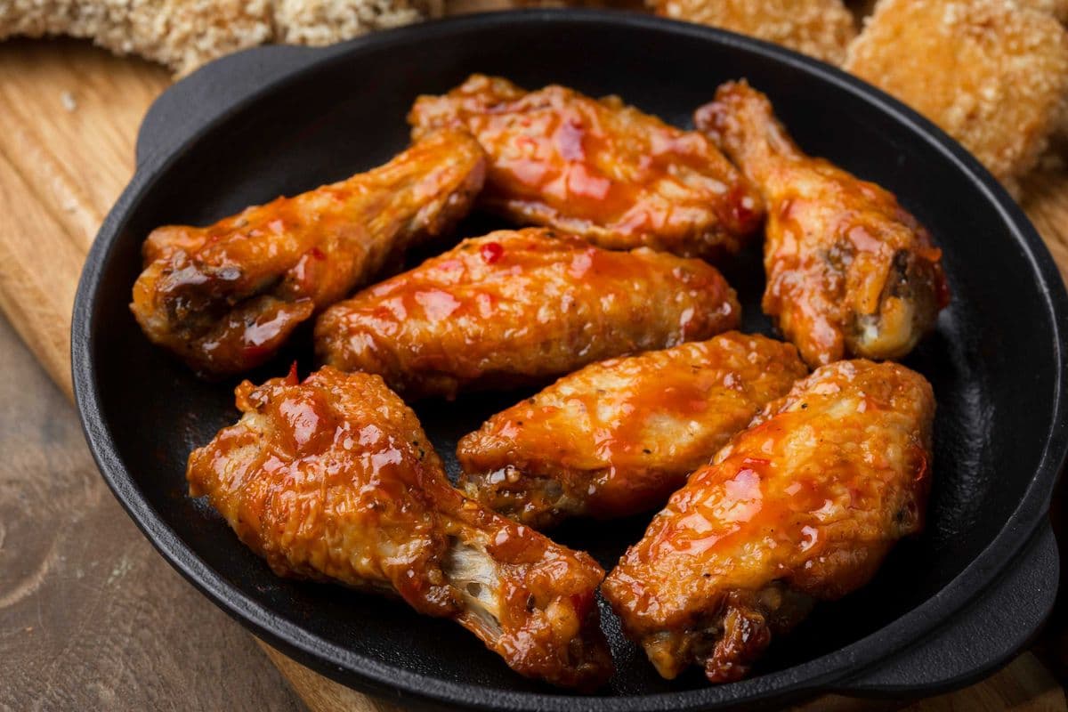 1 LB Wings