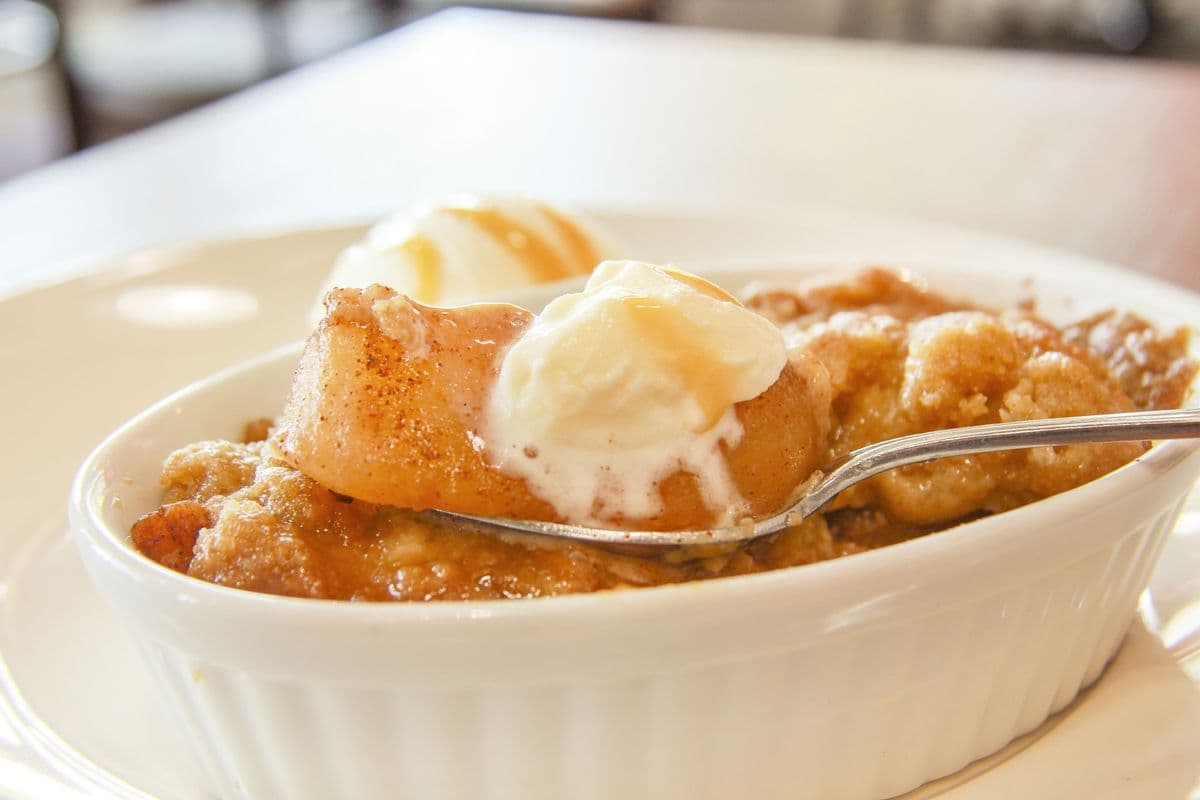 Deep Dish Apple Extravaganza