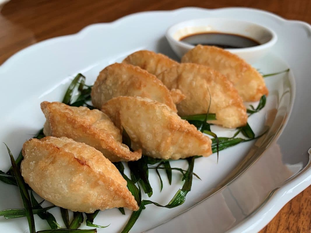 Crispy Chicken Gyoza (8 pcs)