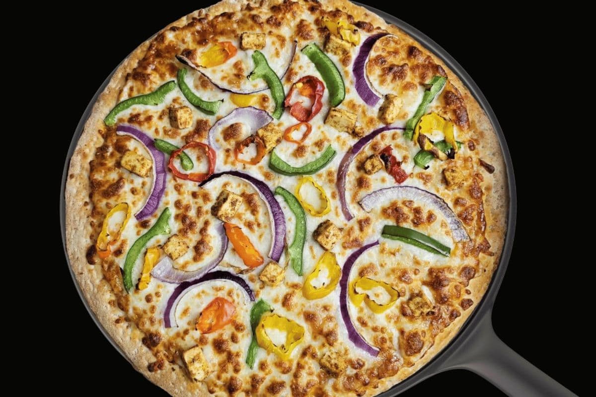 Sizzling Chicken Pizza