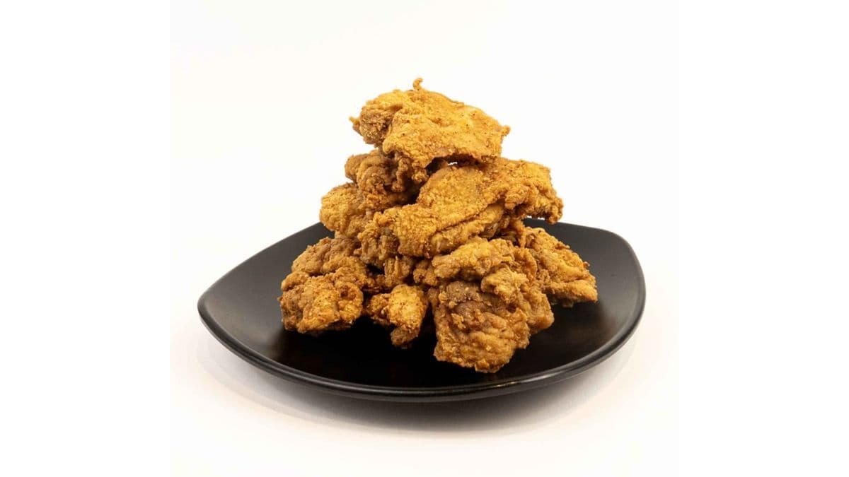 203. Golden Crispy Kinjo Fried Chicken (1pc)