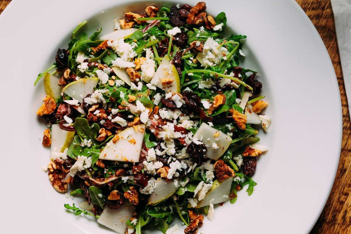 Pear & Arugula Salad
