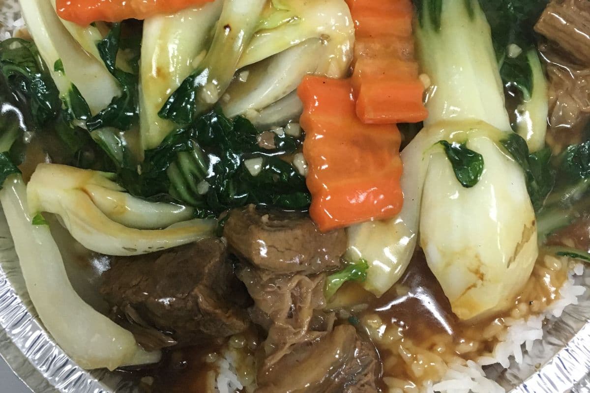 Beef Brisket Vegetable on Rice时才牛腩饭