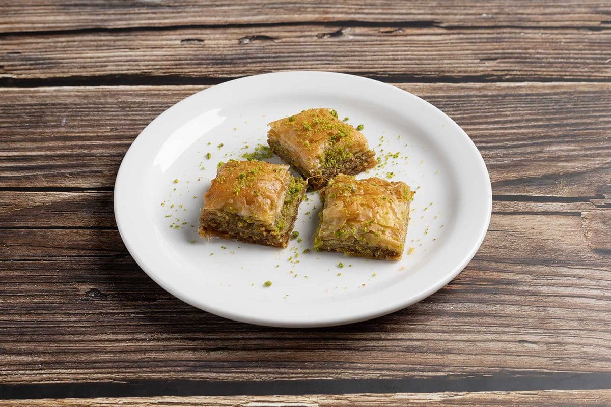 Baklava (3 pieces)