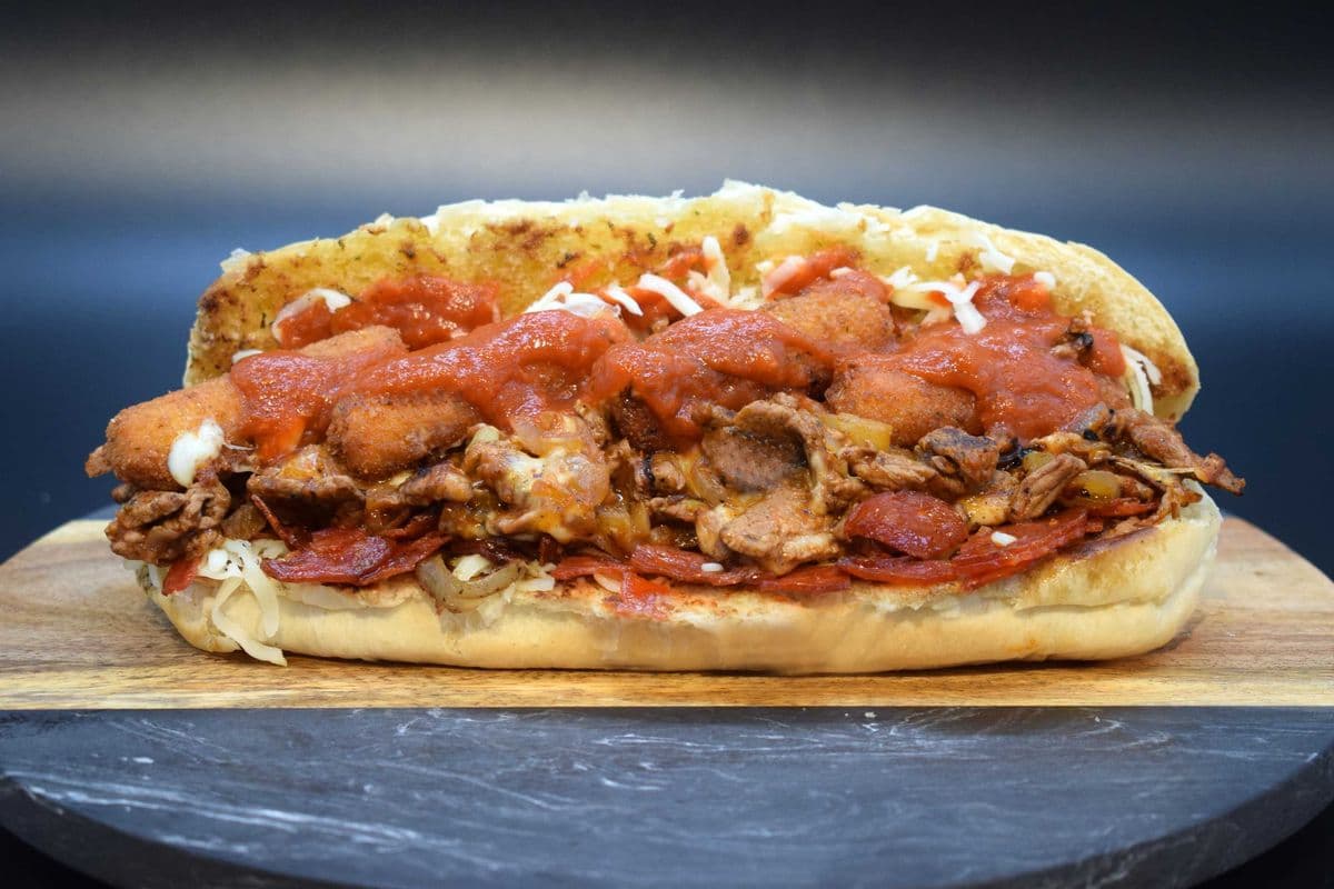Pizza Cheesesteak