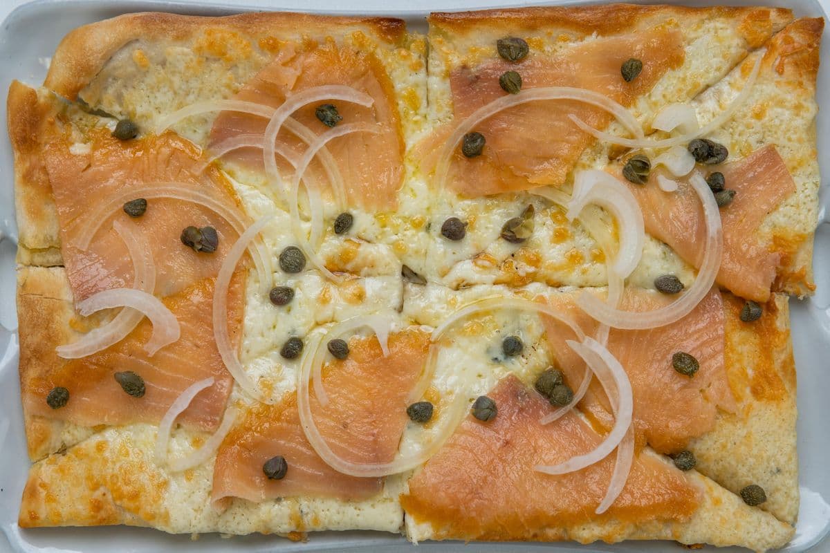 Salmone Bianco Pizza