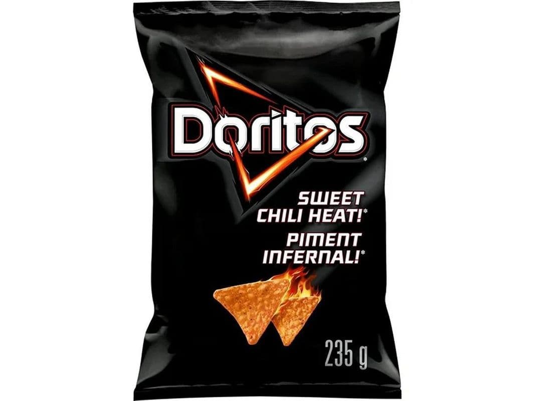 Doritos Sweet Chili Heat flavoured Tortilla Chips