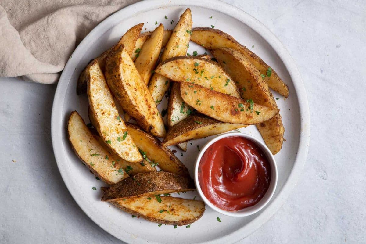 POTATO WEDGES