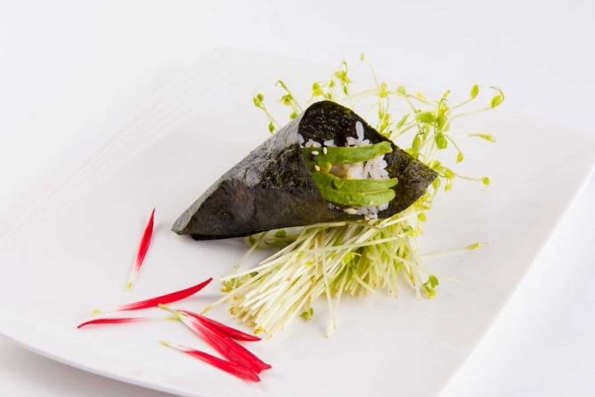 Avocado Temaki Hand Roll