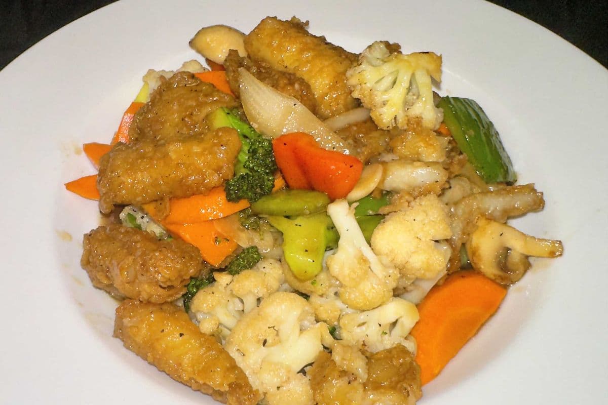 Poisson à l'ail et au poivre