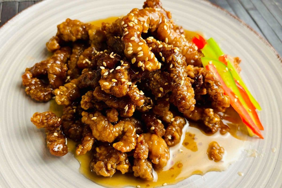 B. Ginger Beef 姜汁牛