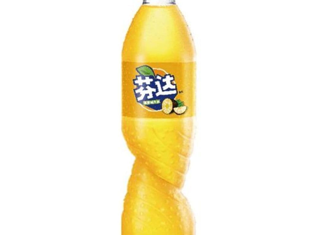 Fanta China Soda Bottles - Pineapple