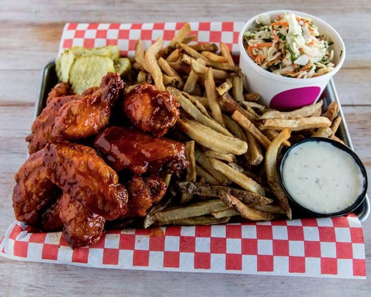 Sauced + Tossed Chicken Wings Deluxe Combo 1 lb