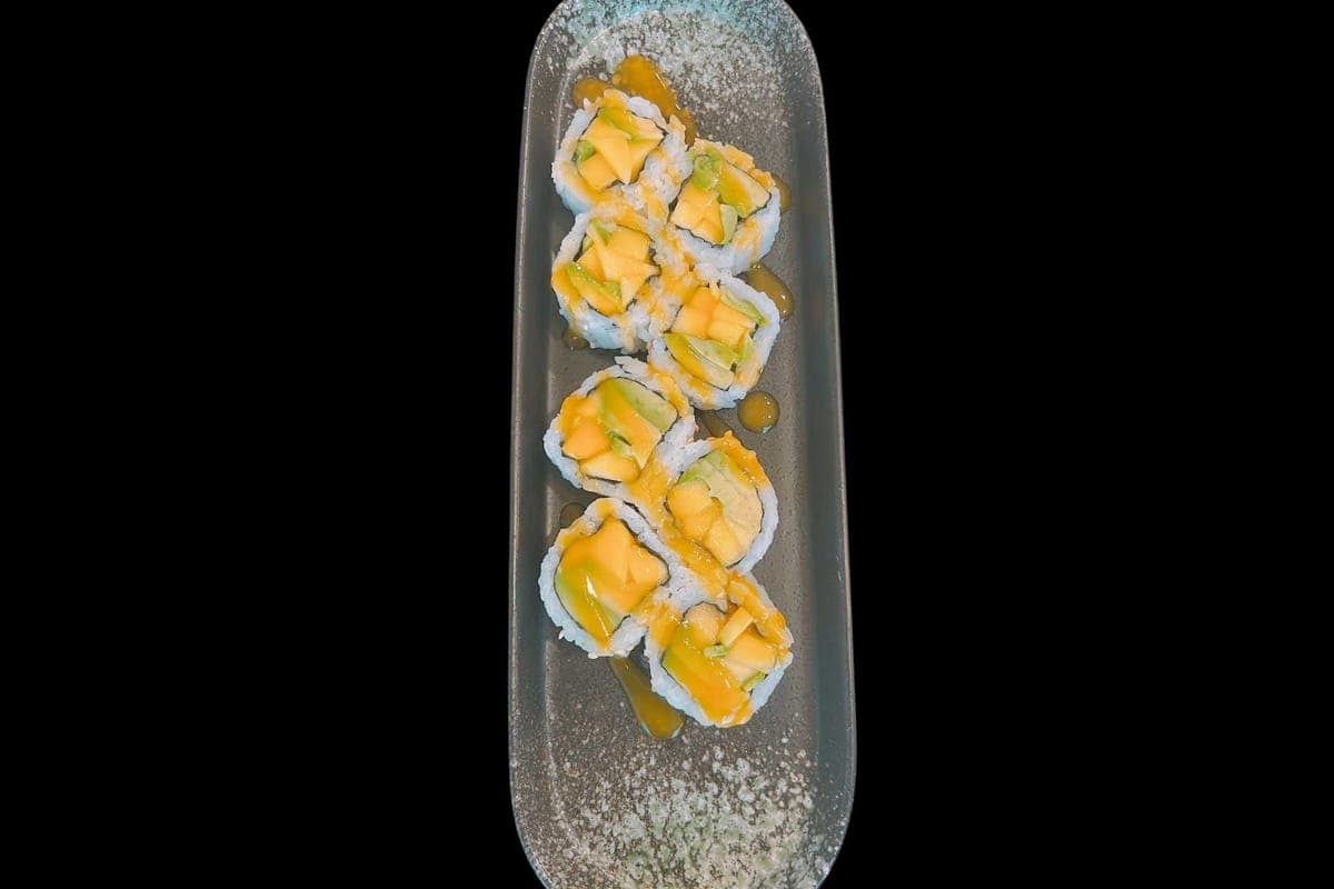 Mango Avocado Roll - 8 pc