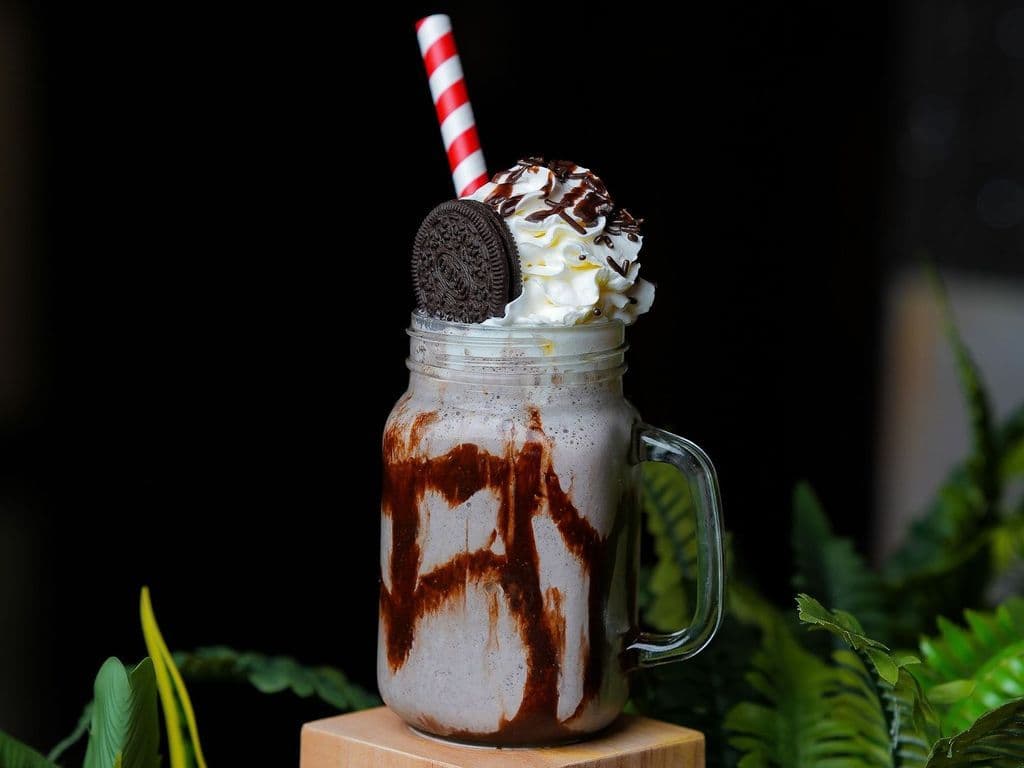 OREO OVERLOADED SHAKE