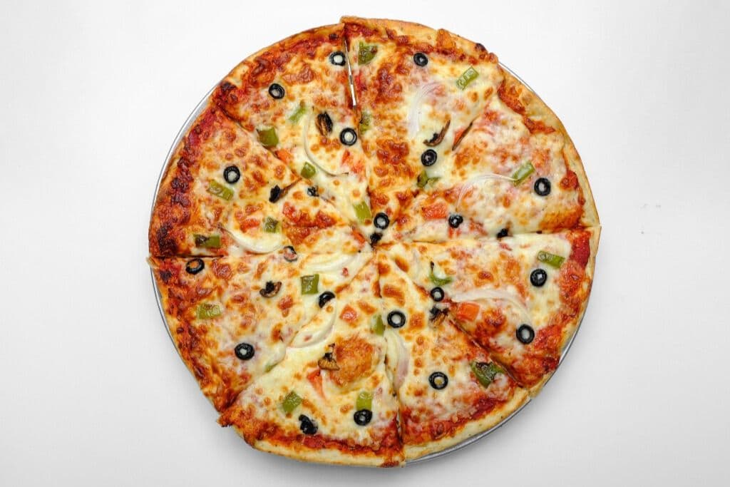 Medium Milano Vegetable Pizza