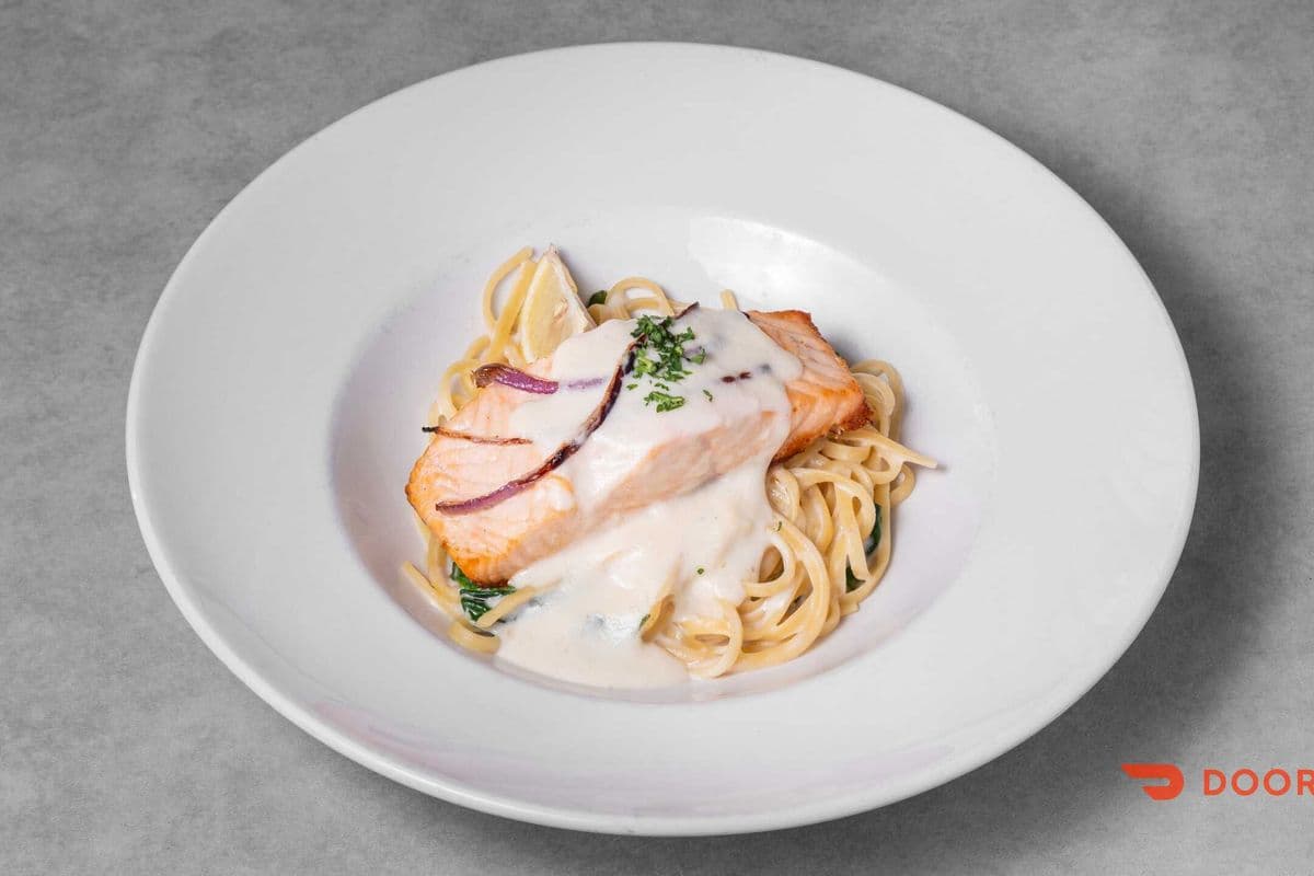 Filet de saumon chaud (pour 1) / Hot Salmon Fillet (For 1)