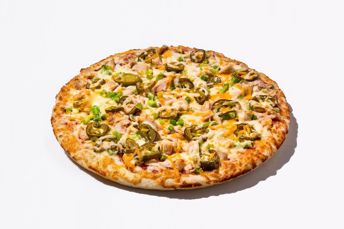 18" X-Large Spicy Grilled Chicken Pizza