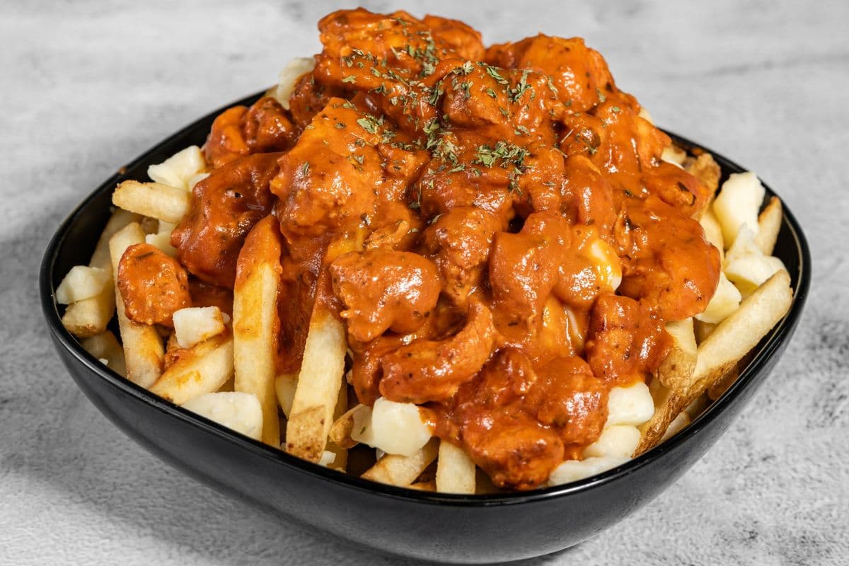 Butter Chicken Poutine