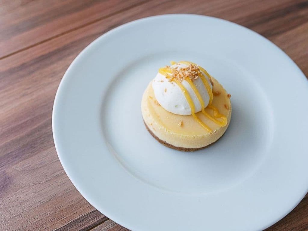 Mango Cheesecake- OO