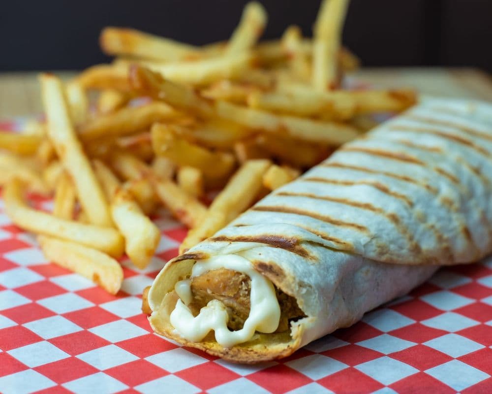 Chicken Garlic Mayonnaise Wrap