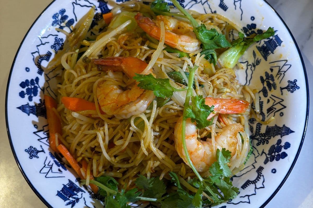 24. Bún Xào Kiểu Singapore