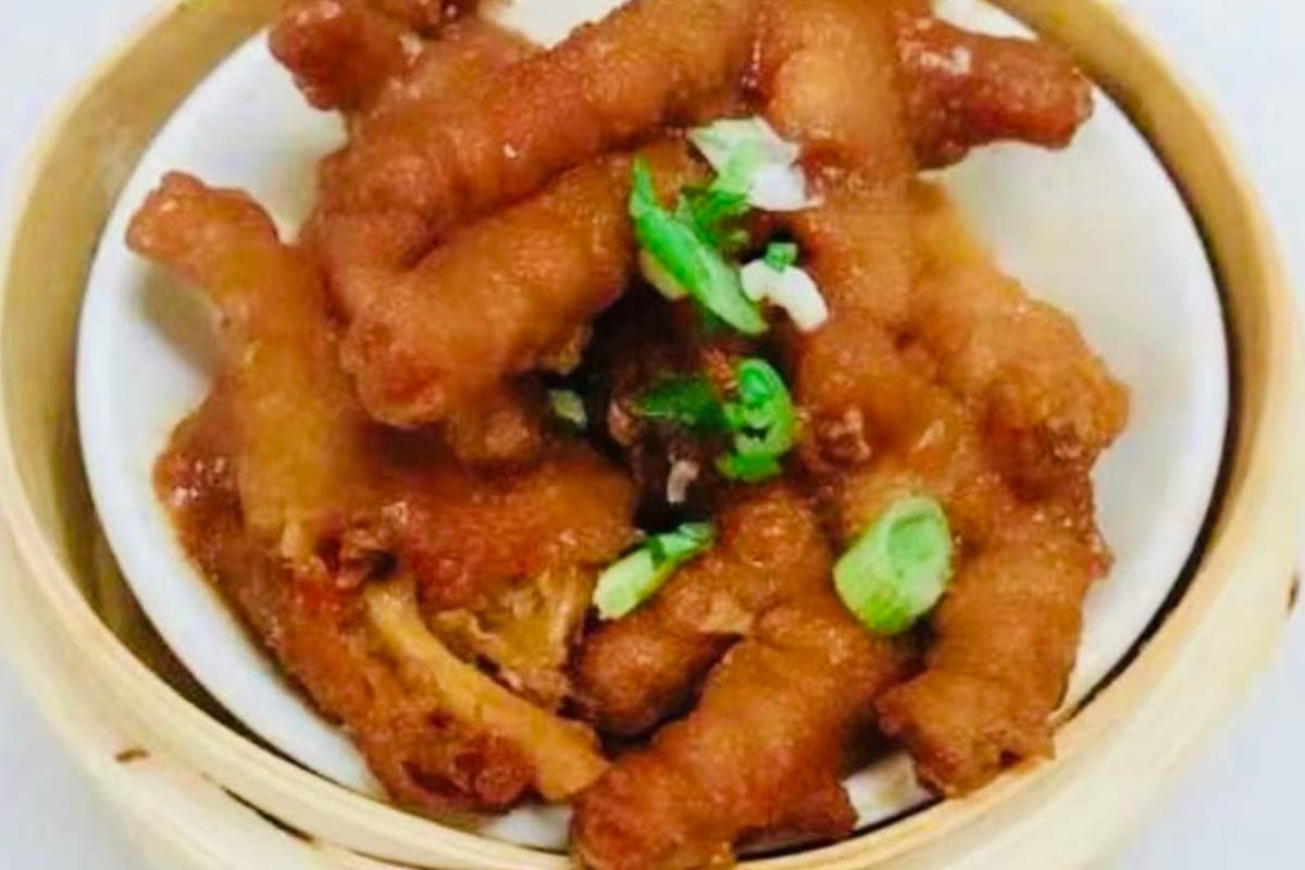 D10 Steamed Chicken Feet with Pumpkin (NEW)