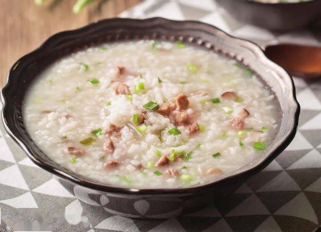 Minced Beef Congee / 碎牛粥 (碗)