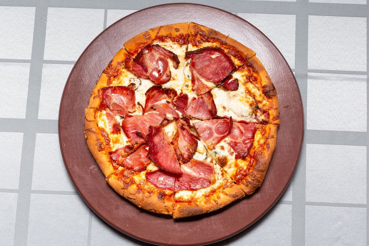 Medium Hot And Spicy Pizza