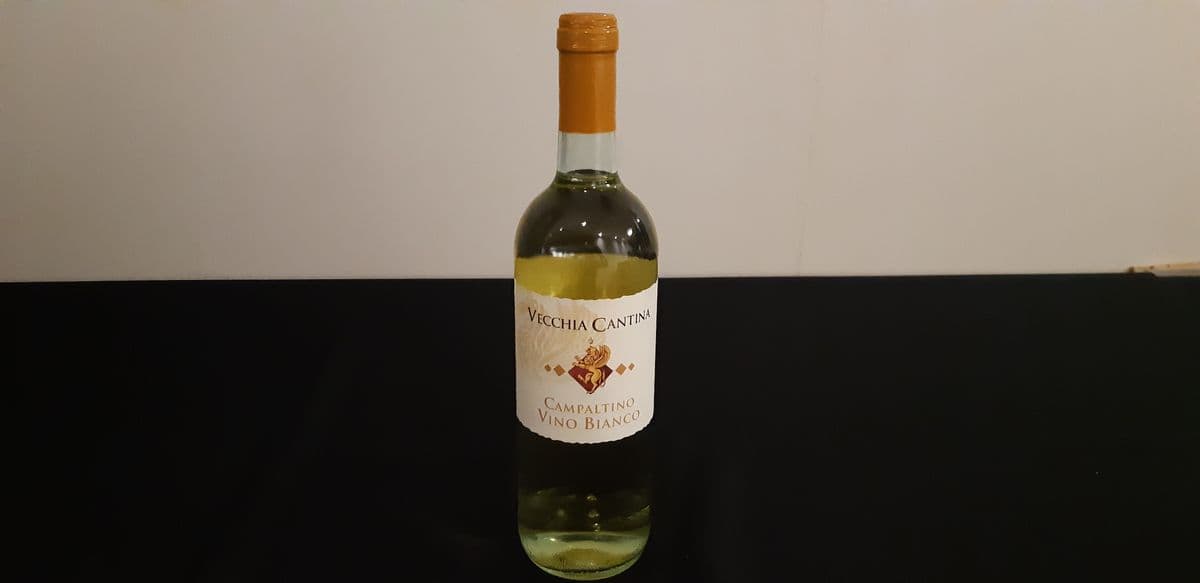 Vecchia Cantina - White, Italy (750 ml)