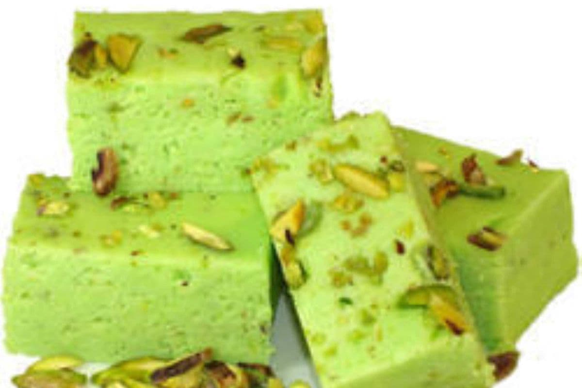 PISTA BARFI (10.99/LB)
