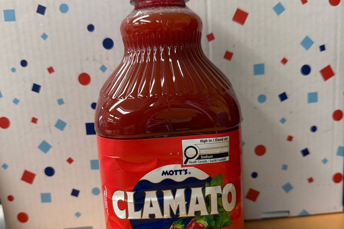 Mott’s Clamato Extra Spicy 1.89L