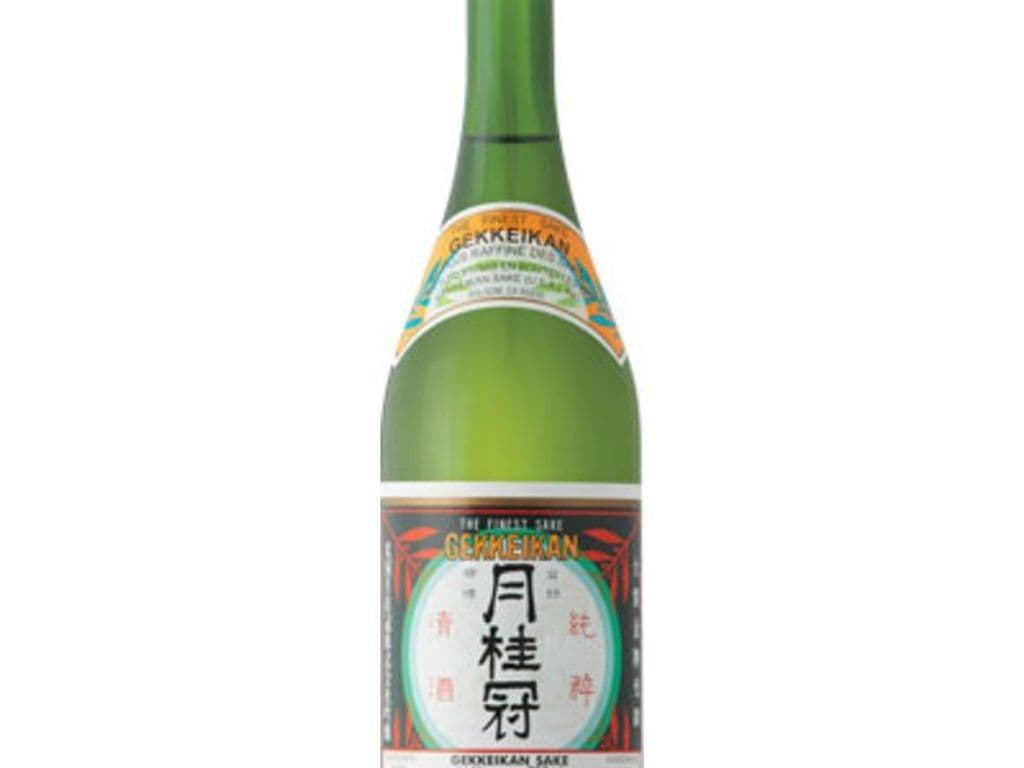 Gekkeikan Sake (750 ml)