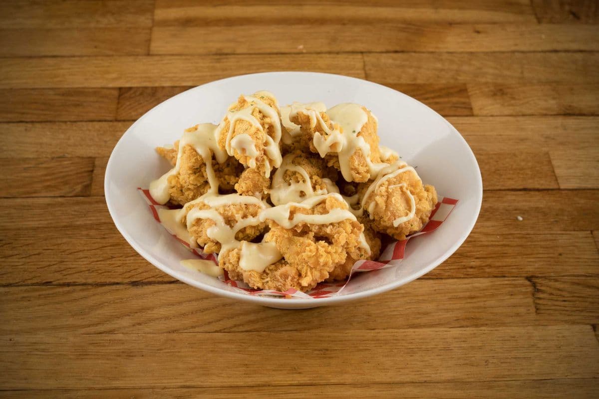 C9. Creamy Garlic Chicken Bites (10 pcs)